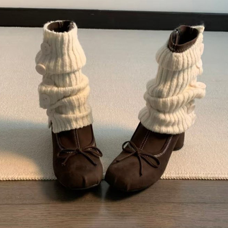 Fiyonklu Yüksek Topuklu Kadın  - Winter Clothing For Woman incelemesi ve fiyatı
